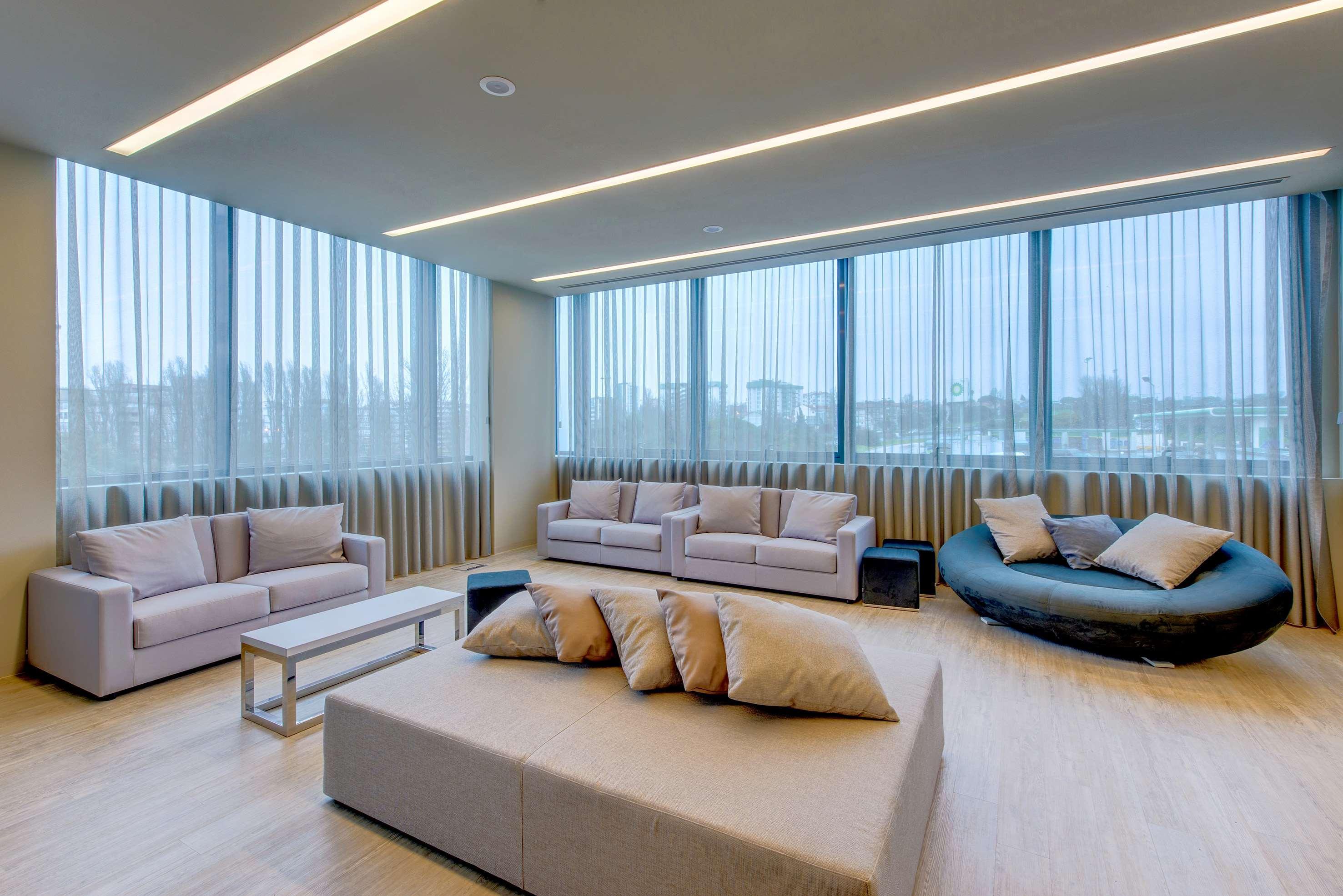 Hotel Melia Aeroporto 4*