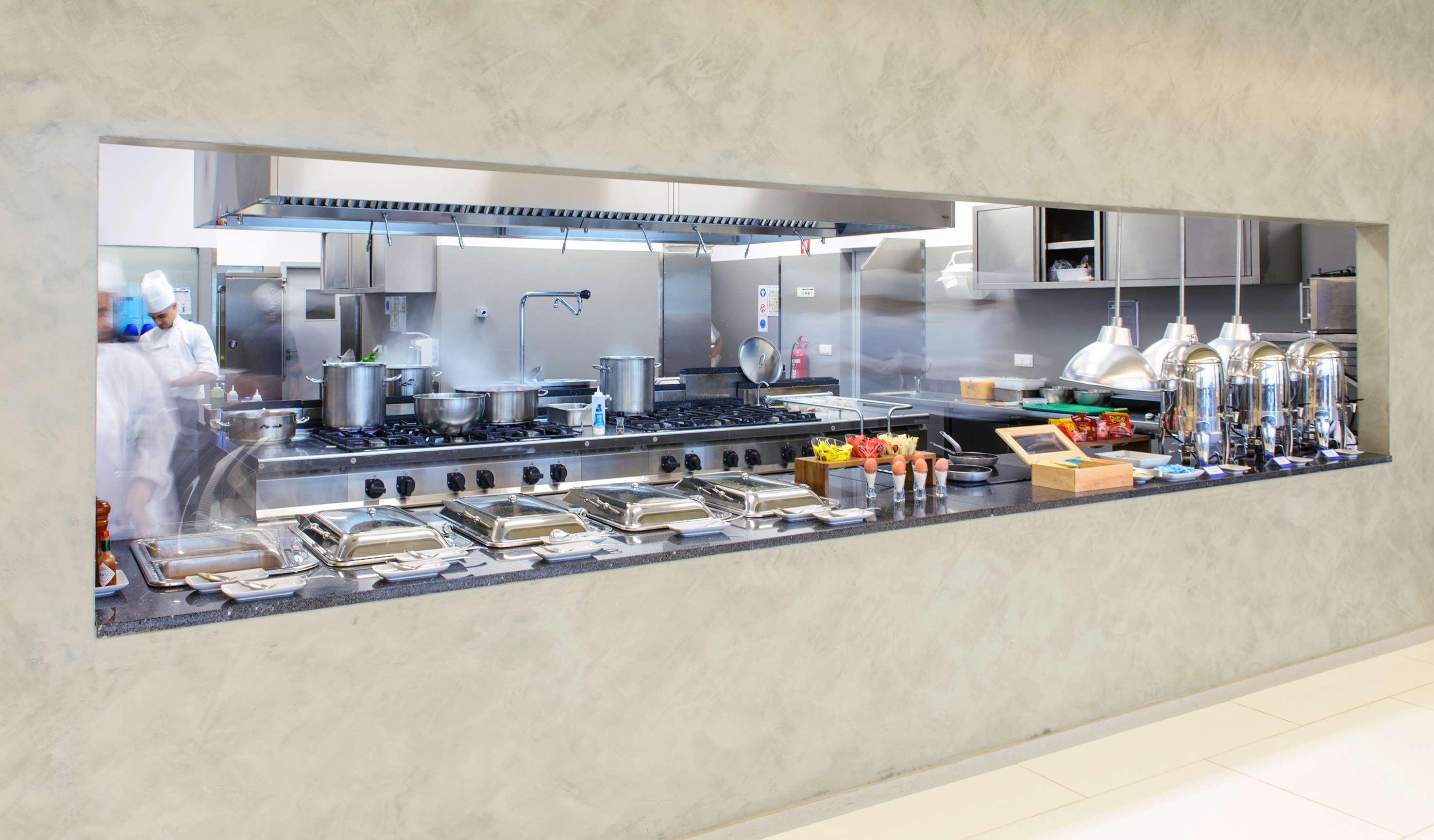 Melia Aeroporto Hotel 4*